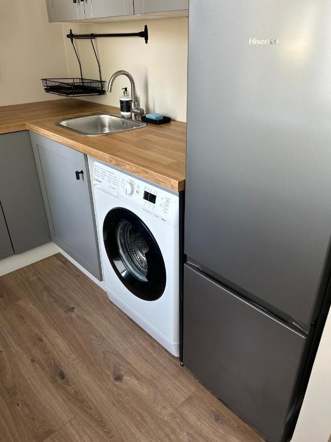 Skandi Appartments In Saldus City Center Bagian luar foto